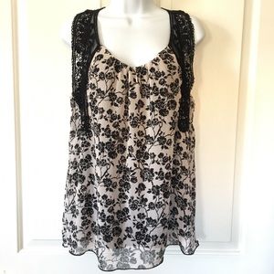 Cato Floral tank top medium
